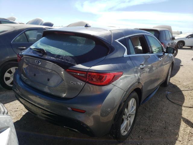 SJKCH5CP9JA050562 - 2018 INFINITI QX30 BASE GRAY photo 4