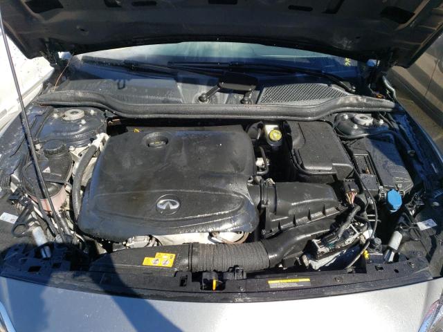 SJKCH5CP9JA050562 - 2018 INFINITI QX30 BASE GRAY photo 7