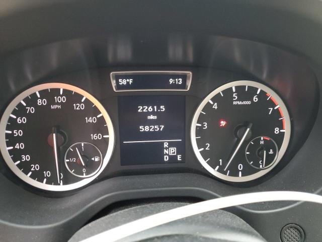 SJKCH5CP9JA050562 - 2018 INFINITI QX30 BASE GRAY photo 8