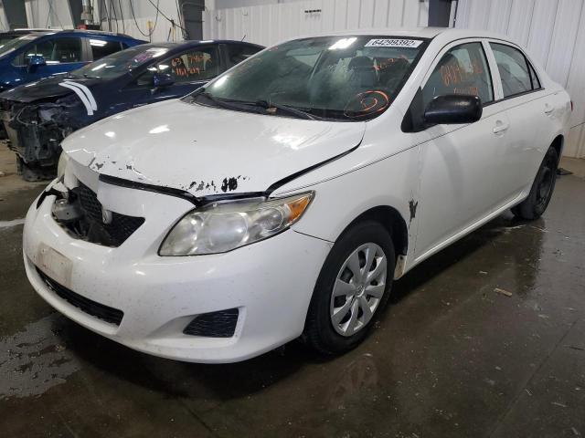 1NXBU4EE8AZ240590 - 2010 TOYOTA COROLLA BA WHITE photo 2