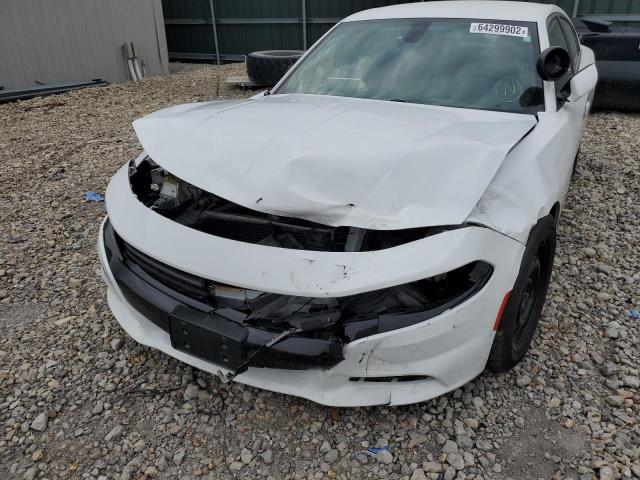 2C3CDXKT4JH295395 - 2018 DODGE CHARGER PO WHITE photo 9