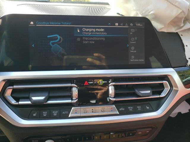 3MW5P9J04N8C23575 - 2022 BMW 330XE WHITE photo 9