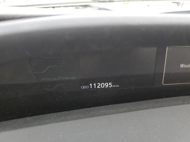 JTDKARFP2H3067725 - 2017 TOYOTA PRIUS PRIM 银色 照片 8