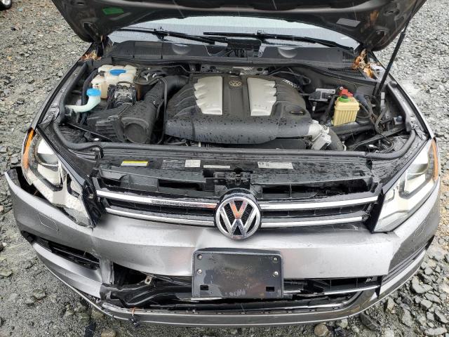 WVGEK9BP2CD007085 - 2012 VOLKSWAGEN TOUAREG V6 CHARCOAL photo 7