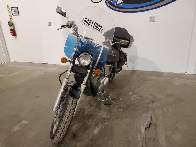 1HFSC18092A604160 - 2002 HONDA VT1100 C  photo 2