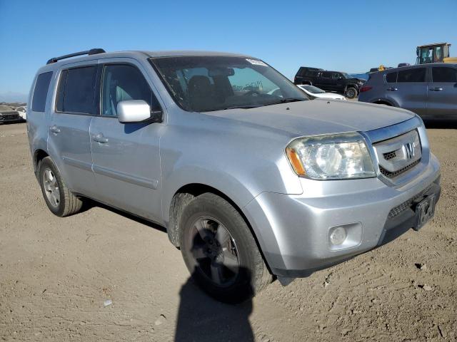 5FNYF4H70BB070600 - 2011 HONDA PILOT EXLN SILVER photo 1