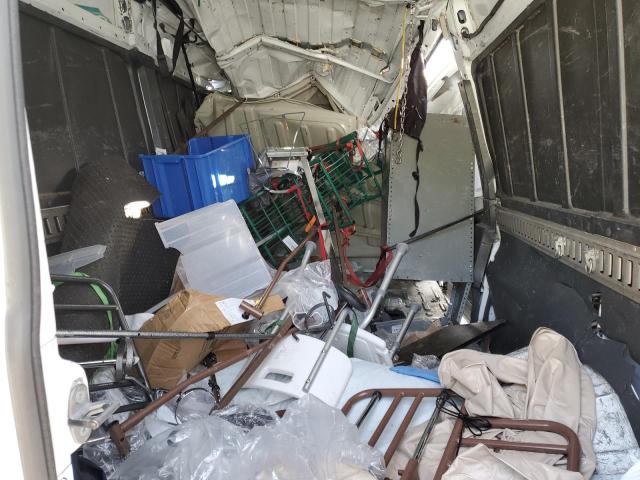 3C6TRVDG3JE119765 - 2018 RAM PROMASTER WHITE photo 6