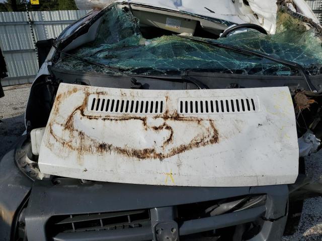 3C6TRVDG3JE119765 - 2018 RAM PROMASTER WHITE photo 7