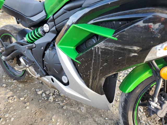 JKAEXEE10GDA21706 - 2016 KAWASAKI EX650 E GREEN photo 9