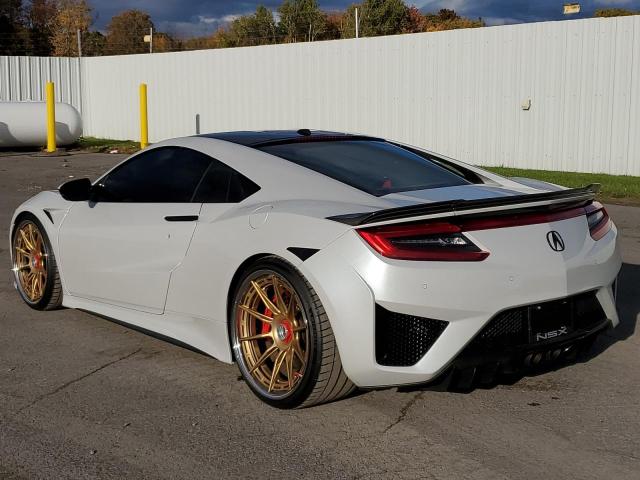 19UNC1B01KY000174 - 2019 ACURA NSX WHITE photo 3