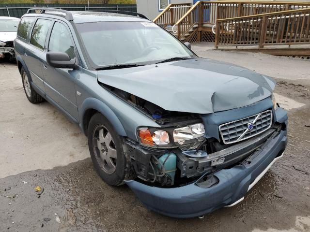 YV1SZ58D111040998 - 2001 VOLVO V70 XC BLUE photo 1