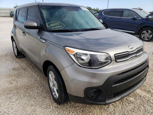 KNDJN2A25J7515330 - 2018 KIA SOUL GRAY photo 1