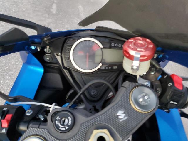 JS1GR7MA7G2100525 - 2016 SUZUKI GSX-R750 BLUE photo 8