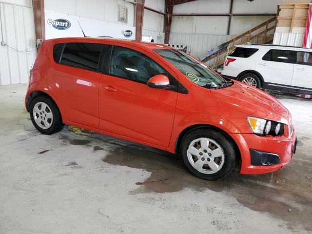 1G1JA6SHXD4157985 - 2013 CHEVROLET SONIC LS ORANGE photo 4