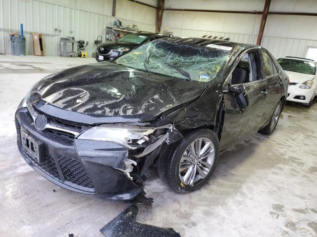 4T1BF1FK4HU305359 - 2017 TOYOTA CAMRY LE 黑色 照片 2