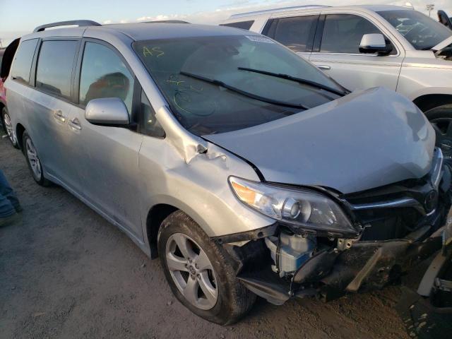 5TDKZ3DC7LS061383 - 2020 TOYOTA SIENNA LE SILVER photo 1