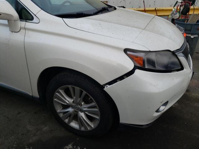 JTJBC1BA8B2036745 - 2011 LEXUS RX 450 WHITE photo 9