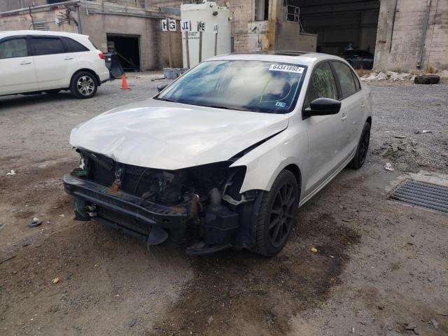 3VW2K7AJ4CM345744 - 2012 VOLKSWAGEN JETTA BASE SILVER photo 2