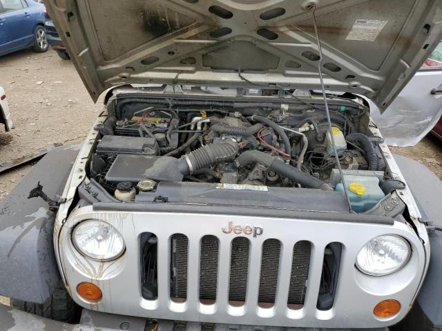 1J4GA39157L151699 - 2007 JEEP WRANGLER X SILVER photo 7