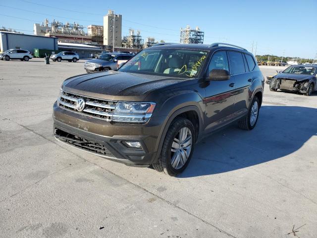 1V2WR2CA2KC566323 - 2019 VOLKSWAGEN ATLAS SE BROWN photo 2