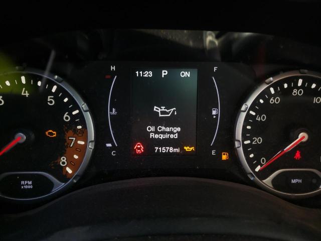 ZACCJBABXJPJ14506 - 2018 JEEP RENEGADE S RED photo 8