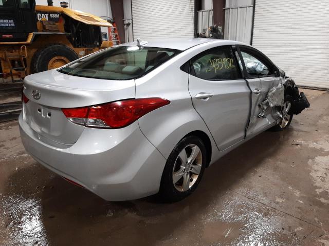 KMHDH4AE6DU540362 - 2013 HYUNDAI ELANTRA GL SILVER photo 4