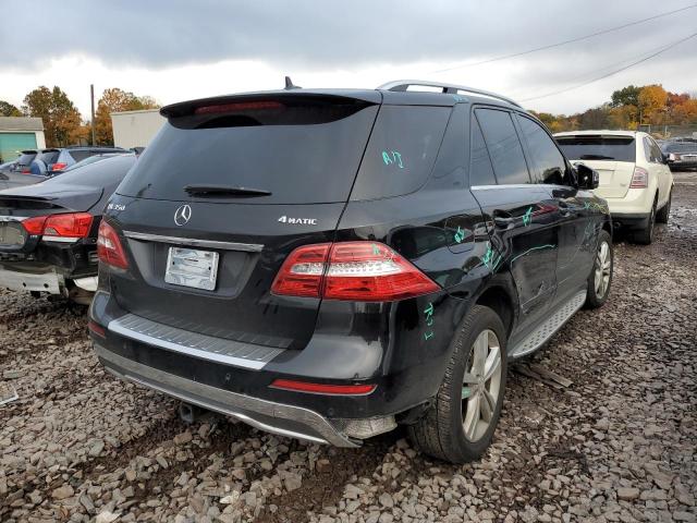 4JGDA5HB4EA288782 - 2014 MERCEDES-BENZ ML 350 4MA BLACK photo 4