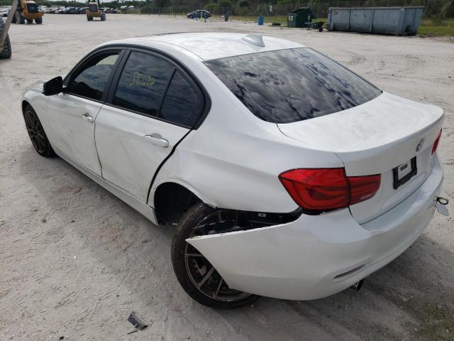 WBA8A3C58JA357637 - 2018 BMW 320 XI WHITE photo 3