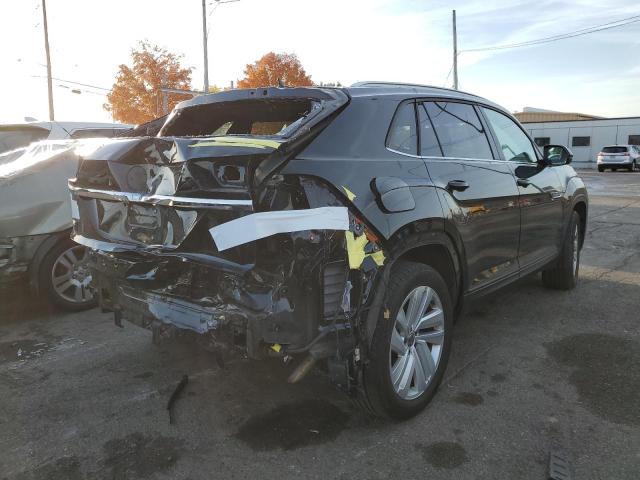 1V25C2CA9LC201894 - 2020 VOLKSWAGEN ATLAS CROS შავი ფოტო 4