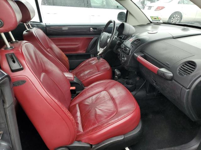 3VWCM31Y45M357450 - 2005 VOLKSWAGEN NEW BEETLE 灰色 照片 5