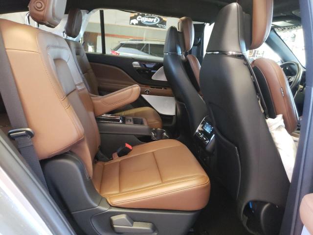 5LM5J7XC0LGL28969 - 2020 LINCOLN AVIATOR RE 银色 照片 6