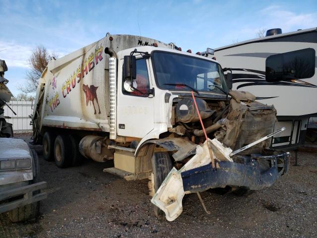 4V5KC9UE03N343294 - 2003 VOLVO VHD WHITE photo 1