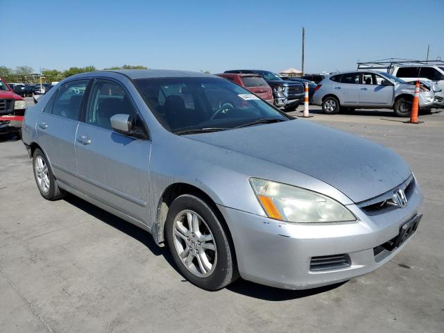 1HGCM56347A059056 - 2007 HONDA ACCORD SE SILVER photo 1