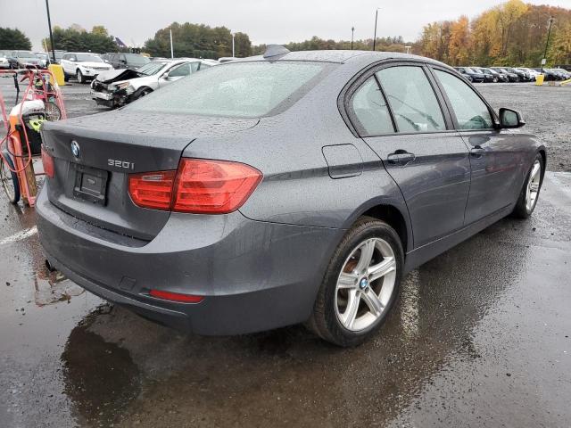 WBA3C3C59EF985297 - 2014 BMW 320 I XDRI GRAY photo 4