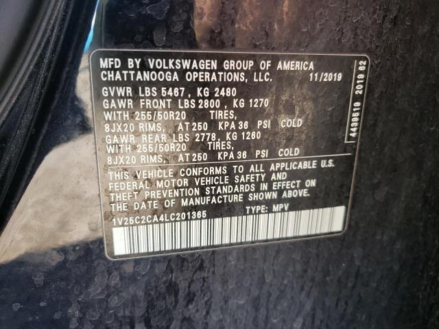 1V25C2CA4LC201365 - 2020 VOLKSWAGEN ATLAS CROS Черный фото 10
