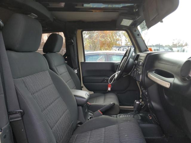 1J4AA2D1XBL516698 - 2011 JEEP WRANGLER S CREAM photo 5