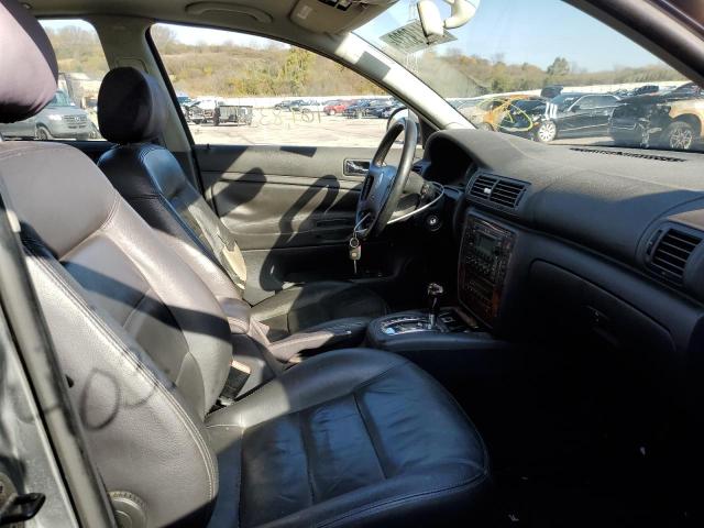 WVWRU63B55E041441 - 2005 VOLKSWAGEN PASSAT GLX Boz foto 5