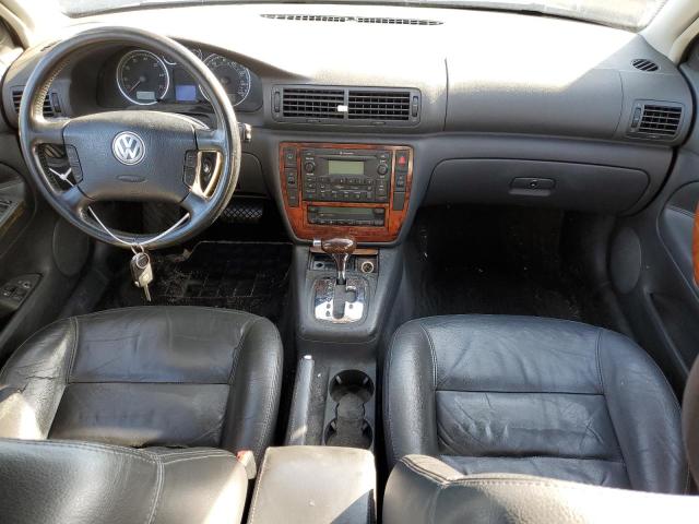 WVWRU63B55E041441 - 2005 VOLKSWAGEN PASSAT GLX Boz foto 9