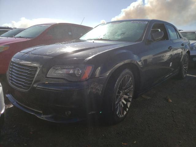 2C3CCADT7DH743467 - 2013 CHRYSLER 300C VARVA BLACK photo 2