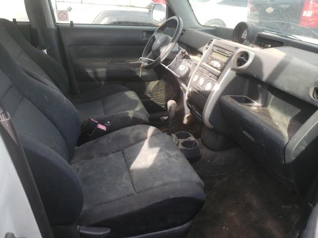 JTLKT324664125320 - 2006 TOYOTA SCION XB თეთრი ფოტო 5