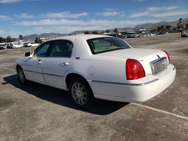 2LNHM82V19X623443 - 2009 LINCOLN TOWN CAR S WHITE photo 3