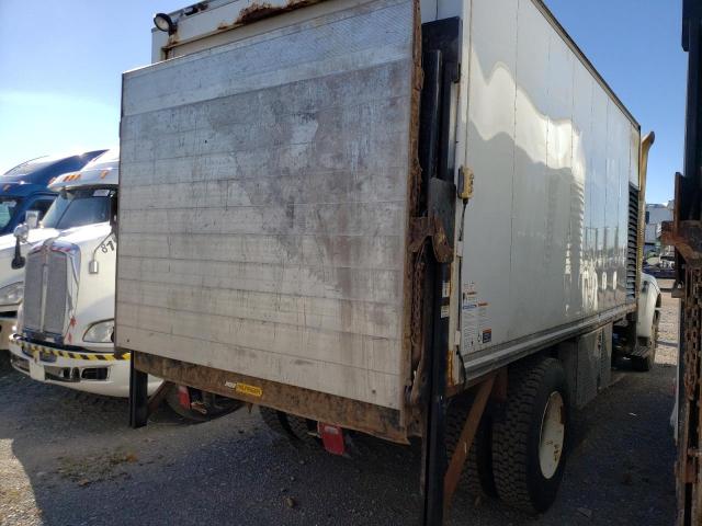 3FRXF7FL9BV077244 - 2011 FORD F750 SUPER WHITE photo 4