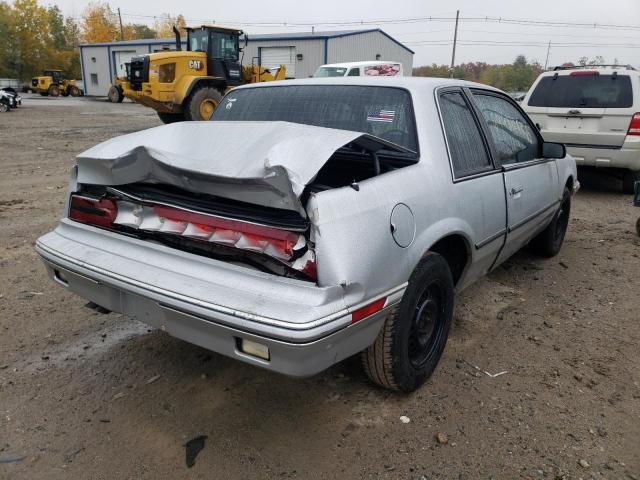 1G4NJ14U5JM005562 - 1988 BUICK SKYLARK CU SILVER photo 4