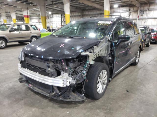 2C4RC1BG3HR576634 - 2017 CHRYSLER PACIFICA T BLACK photo 2