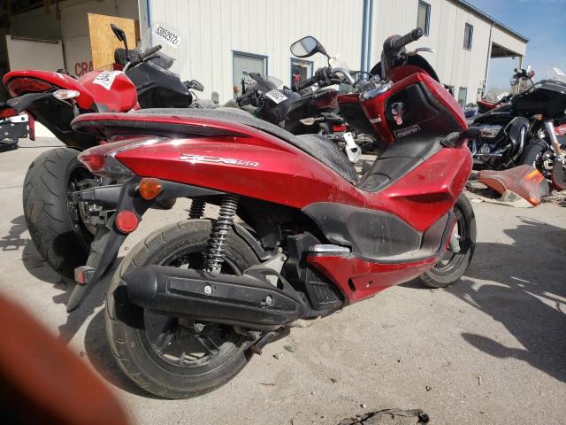 MLHKF1216D5005843 - 2013 HONDA PCX 150 RED photo 4