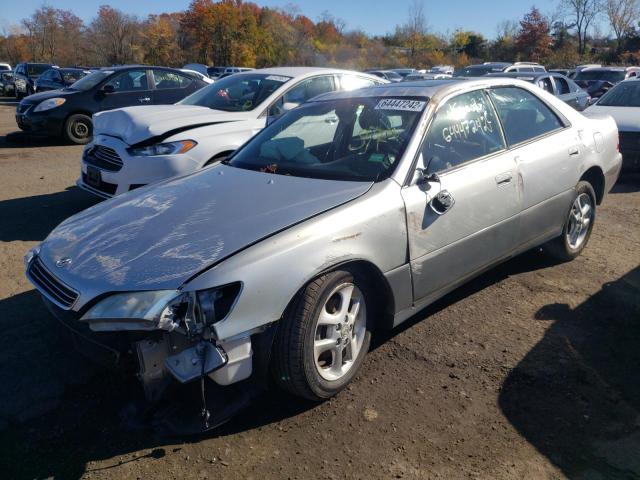 JT8BF28G915105594 - 2001 LEXUS ES 300 SILVER photo 2