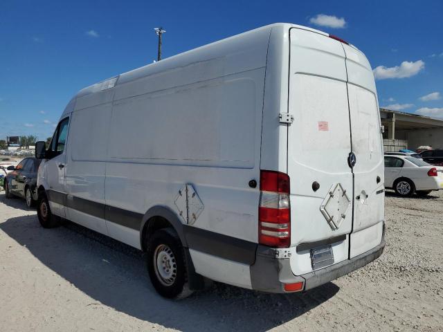 WD3PE8CB4B5589145 - 2011 MERCEDES-BENZ SPRINTER 2 WHITE photo 3