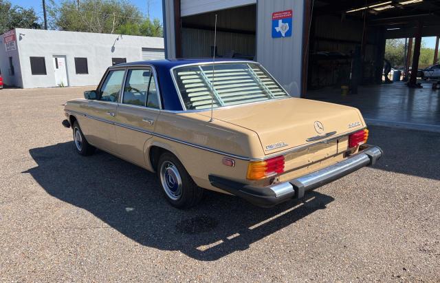 11511412044514 - 1976 MERCEDES-BENZ 300D BEIGE photo 3