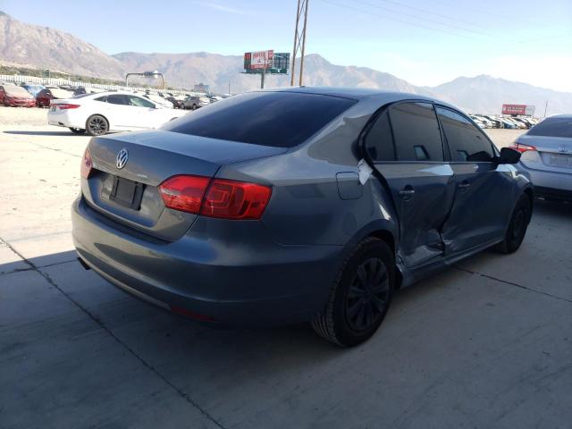 3VW2K7AJ2DM390358 - 2013 VOLKSWAGEN JETTA BASE GRAY photo 4