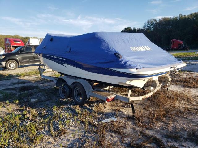 YAMCP474A404 - 2004 YAMAHA BOAT W/TRL WHITE photo 3